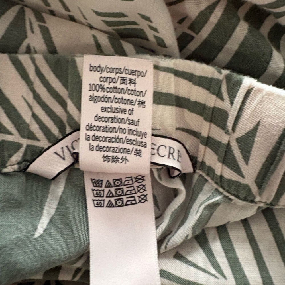 Victoria's Secret Green Leaf Print Joggers - Picture 6 of 6